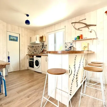 Bright&well Decorated Nest In La Rochelle (Charente-Maritime)